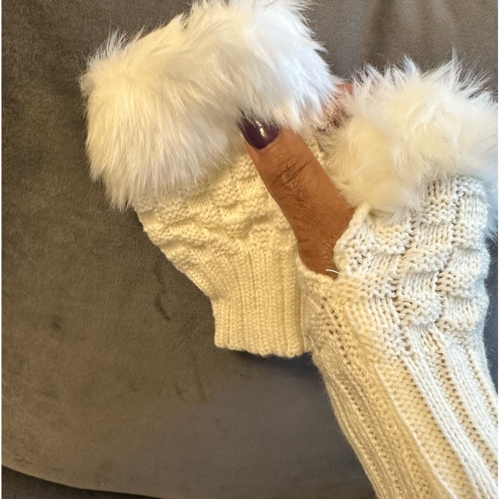 Off white fingerless gloves